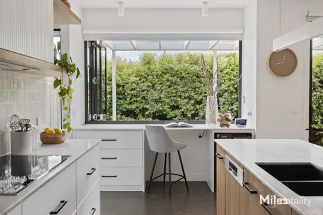 Property photo of 40A St Elmo Road Ivanhoe VIC 3079