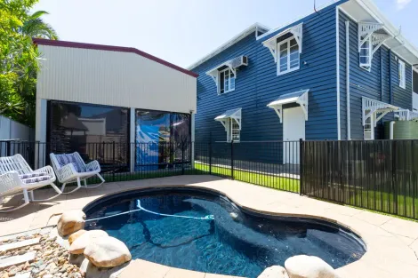 2105 Wynnum Rd, Wynnum West, QLD 4178