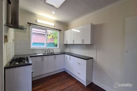 Property photo of 32 Ward Crescent Kelmscott WA 6111
