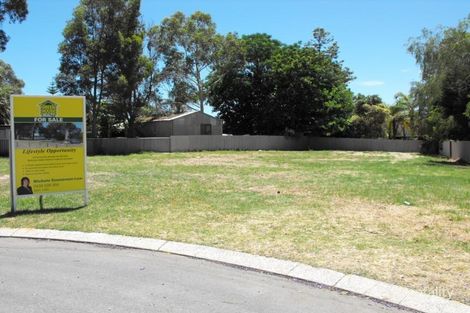 Property photo of 1 Walya Place Greenfields WA 6210