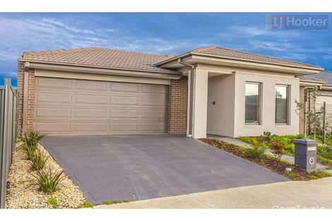 Property photo of 12 Moxie Road Craigieburn VIC 3064