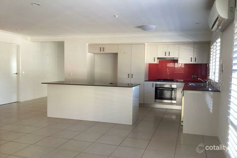 Property photo of 27 Oxley Circuit Urraween QLD 4655
