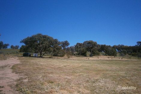 Property photo of 5 Menindee Place Tatton NSW 2650
