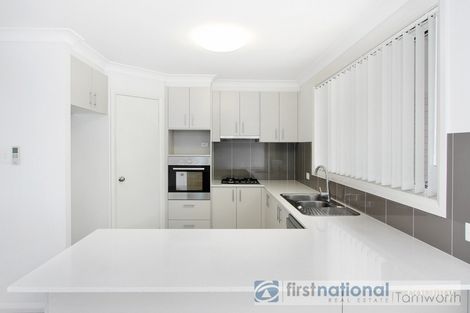 Property photo of 18A Warwick Road Hillvue NSW 2340
