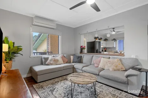 Property photo of 207 Blackstone Road Silkstone QLD 4304