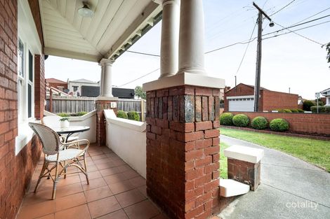 Property photo of 2 Oakhill Avenue Reservoir VIC 3073