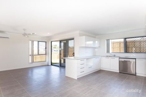 Property photo of 35 Kevin Mulroney Drive Flinders View QLD 4305