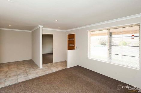 Property photo of 21 Helby Close Merriwa WA 6030