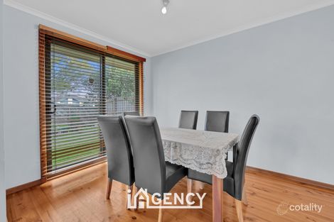 Property photo of 1/14 Bramwell Close Endeavour Hills VIC 3802