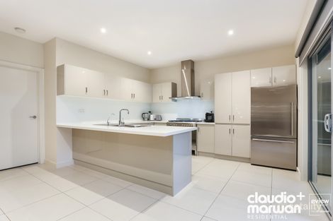 Property photo of 2/15 Hyde Street Hadfield VIC 3046