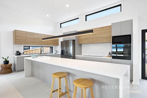 Property photo of 5 Ardilletta Road Tranmere TAS 7018