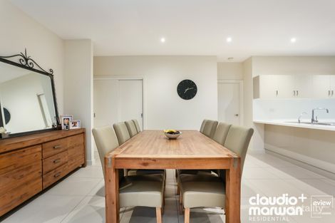 Property photo of 2/15 Hyde Street Hadfield VIC 3046