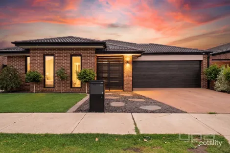 5 Mandurah Cres, Harkness, VIC 3337