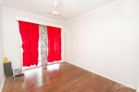 Property photo of 6 Walnut Close Manoora QLD 4870