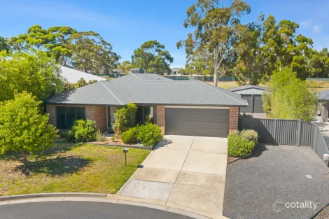 7 Tanderra Ct, Miners Rest, VIC 3352