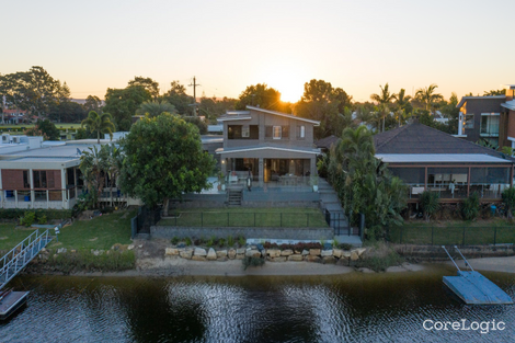 Property photo of 25 Kalimna Drive Broadbeach Waters QLD 4218