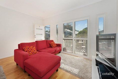 Property photo of 2/40 Wakefield Street Albion QLD 4010