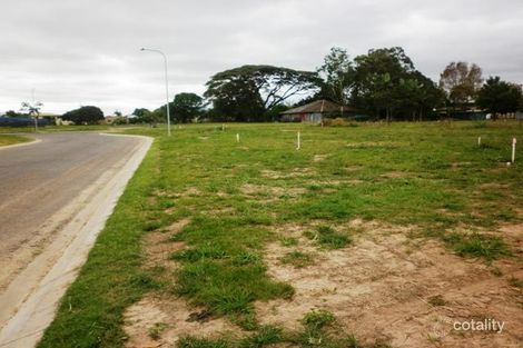 14 Renouf St, Ingham, QLD 4850