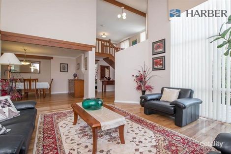 Property photo of 8 Pittwater Close Kallaroo WA 6025