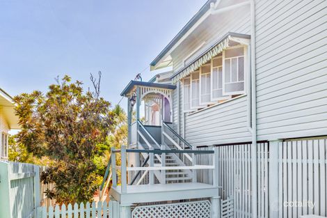 Property photo of 185 Esplanade Point Vernon QLD 4655