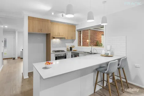 Property photo of 95 Mareeba Way Craigieburn VIC 3064