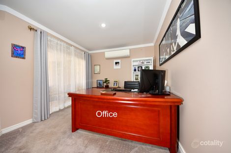 Property photo of 10 Skiff Court Waikiki WA 6169