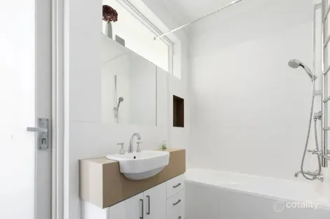 Property photo of 6/37 High Road Camberwell VIC 3124