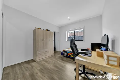 Property photo of 5 Robertson Avenue Aintree VIC 3336