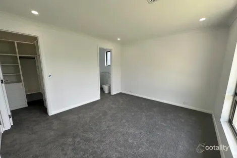 Property photo of 4/64 Alexandrina Road Mount Barker SA 5251