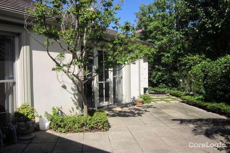 Property photo of 8 Tower Court Armadale VIC 3143