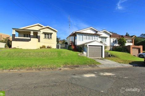 Property photo of 53 Urunga Parade Wollongong NSW 2500