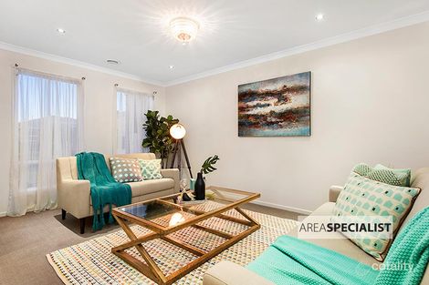 Property photo of 17 Elwood Avenue Pakenham VIC 3810