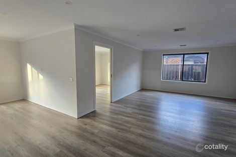 Property photo of 3 Wooli Avenue Clyde VIC 3978