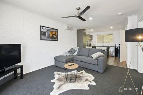 Property photo of 2/438 Main Road Golden Point VIC 3350