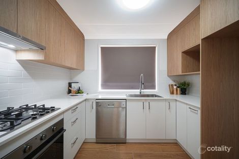 Property photo of 25 Cusack Close St Helens Park NSW 2560