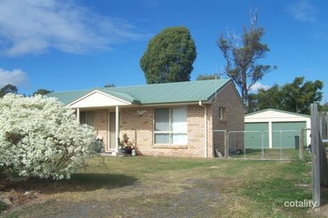 Property photo of 11 Beach Drive Burrum Heads QLD 4659