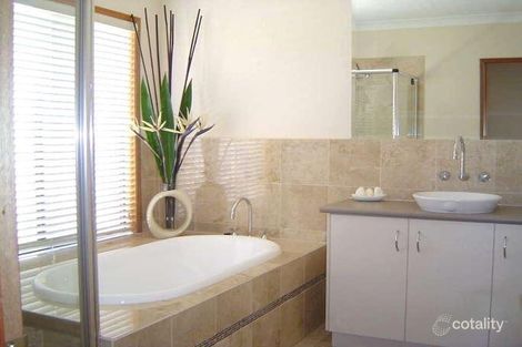 Property photo of 61 Regatta Avenue Oxenford QLD 4210