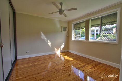 Property photo of 40 Berallier Drive Camden South NSW 2570