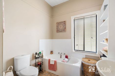 Property photo of 135 Eaglehawk Road Long Gully VIC 3550