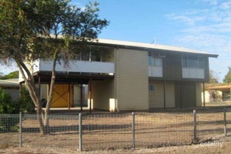 Property photo of 5 Willans Street Emerald QLD 4720