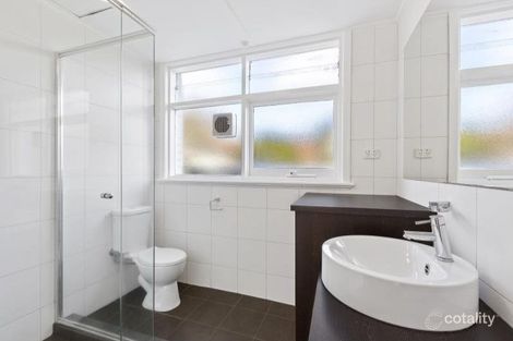 Property photo of 3/12 Hawthorn Road Caulfield North VIC 3161