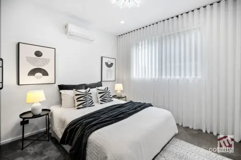 Property photo of 21 Claret Crescent Doncaster VIC 3108