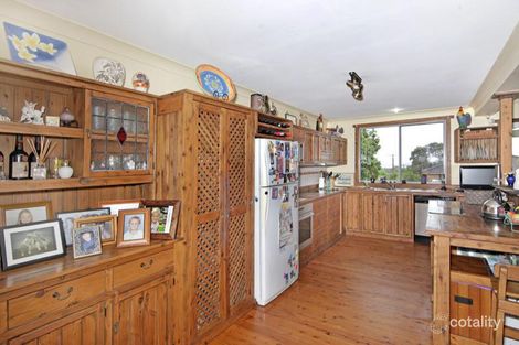 Property photo of 5 Mossman Avenue Bateau Bay NSW 2261