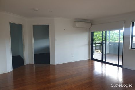 Property photo of 1/125 Ekibin Road Annerley QLD 4103