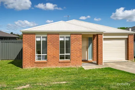 203 Kaitlers Rd, Lavington, NSW 2641