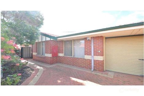 3b Okra Ct, Lake Coogee, WA 6166