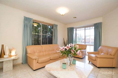 Property photo of 4 Armagh Crescent Wantirna South VIC 3152