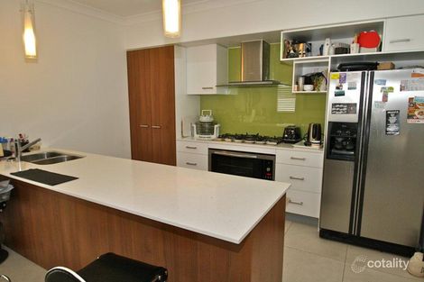 Property photo of 6 Compass Drive Biggera Waters QLD 4216