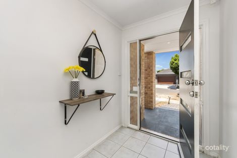 Property photo of 6 Durrol Way Caroline Springs VIC 3023