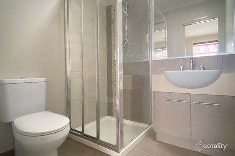 Property photo of 7B Thornbill Drive Werribee VIC 3030